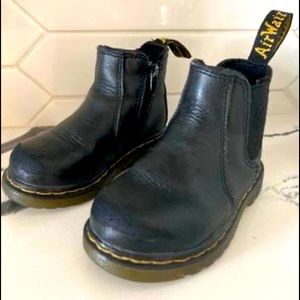 DR MARTENS 2976 Toddler Leather Boots: USED